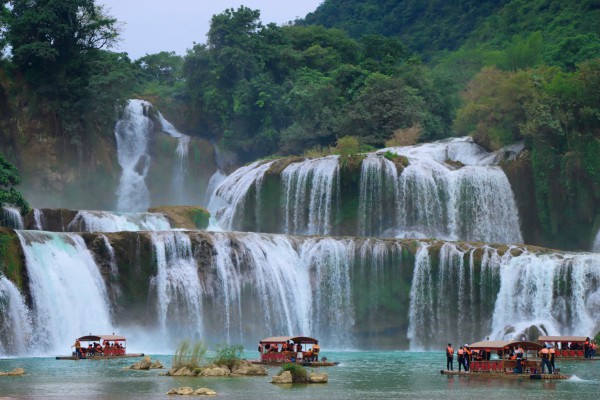 Thác Bản Giốc ở đâu? Vẻ đẹp thiên nhiên quyến rũ của thác Bản Giốc ở Cao Bằng