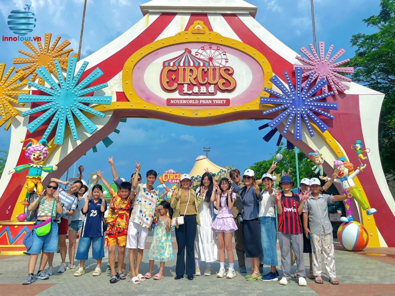 Tour Phan Thiết 3N2Đ - Jeep Tour - Novaworld - Bàu Trắng - Hanna Beach - Buffet Hải Sản
