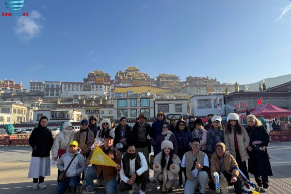 Tour khách lẻ ghép đoàn: Tour Lệ Giang - Shangrila - Núi Tuyết Ngọc Long 