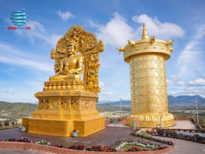 Tour Hành Hương - Tour Samtenhill Đà Lạt 1 ngày 1 đêm - Đại Bảo Tháp Kinh Luân - Làng Chùa Đại Minh