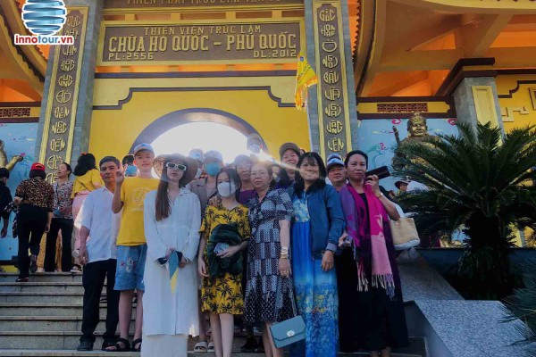 Tour Sài Gòn Phú Quốc Đã Đưa Đoàn Khách Lẻ Đến Với Thiên Đường Đảo Ngọc