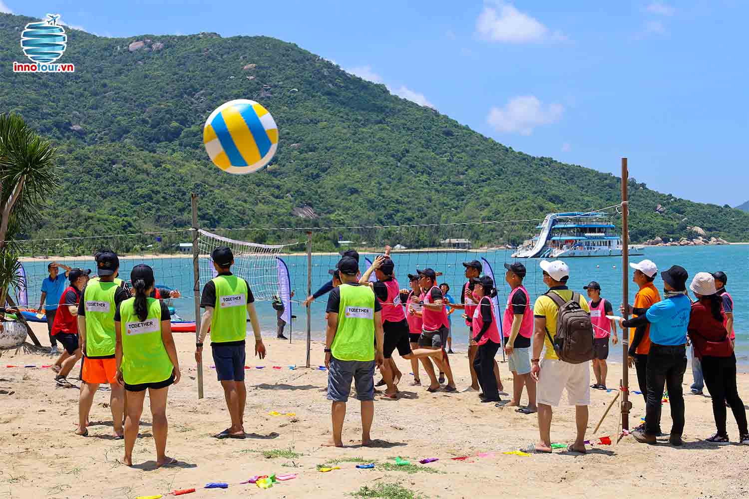 tổ chức team building chuyên nghiệp